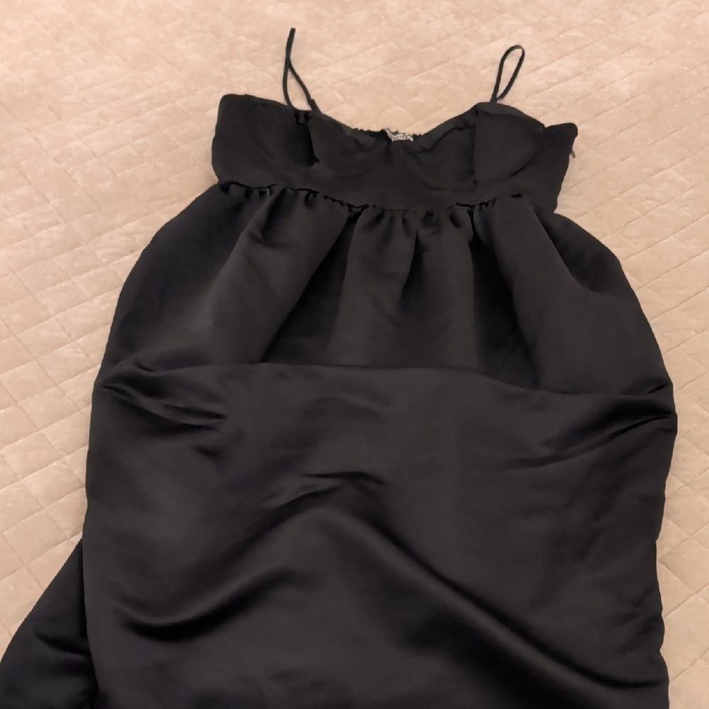 Elegant Black Midi Dress